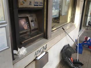 Φωτογραφία για Πάτρα: Mολότοφ σε ATM της Ελληνικής Τράπεζας