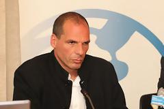 Ο Γιάννης Βαρουφάκης θα χάριζε τη μηχανή του για το.... Grexit