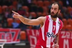 ΣΠΑΝΟΥΛΗΣ : ΤΟ ΜΟΝΟ ΠΟΥ ΜΕ ΕΝΔΙΑΦΕΡΕΙ ΕΙΝΑΙ ΝΑ ΝΙΚΑΕΙ Η ΟΜΑΔΑ