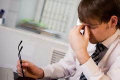 Γιατί είμαστε κουρασμένοι; 10 πιθανές αιτίες