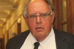 «Χοντρομπάσταρδο» χαρακτηρίζει τον Πάγκαλο δημοσιογράφος του BBC!