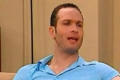 Δείτε πως είναι 15 χρόνια μετά ο Μάνθος από το Κωνσταντίνου και Ελένης!