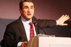 Απάντηση Ανδρέα Λοβέδρου στους 