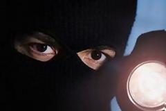 Έκλεψαν 38 laptop από κατάστημα στη Θεσσαλονίκη