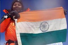 Η απίστευτη ιστορία της ανάπηρης γυναίκας που κατέκτησε το Έβερεστ