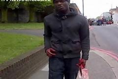 Κατακρεούργησαν στρατιώτη στο Λονδίνο - Τι λέει ο δράστης λίγο πριν τον πυροβολήσουν (βίντεο&εικόνες)