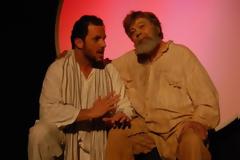 Tώρα πια είναι ώρα να φύγουμε, εγώ για να πεθάνω, κι εσείς για να ζήσετε