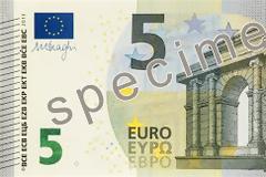 Δεν «αναγνωρίζουν» τα νέα χαρτονομίσματα των 5 ευρώ τα ΑΤΜ