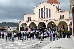 Aγρίνιο: To τελευταίο αντίο στην τραγική δασκάλα