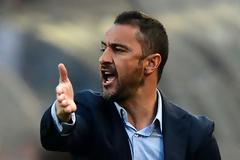 Φήμες για προσύμφωνο Περέιρα με Έβερτον