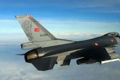 ΥΠΕΡΠΤΗΣΗ ΤΟΥΡΚΙΚΩΝ ΑΕΡΟΣΚΑΦΩΝ ΣΤΟ ΑΓΑΘΟΝΗΣΙ