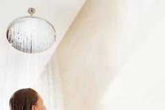 Ένα πρωινό μπάνιο είναι ότι πρέπει για να ξεκινήσεις τη μέρα σου!