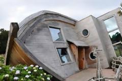 Παράξενα Ξενοδοχείο ένα ναυαγισμένο πλοίο!