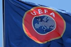 ΒΑΡΙΕΣ «ΚΑΜΠΑΝΕΣ» ΓΙΑ ΡΑΤΣΙΣΜΟ ΑΠΟ UEFA