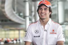 «Στο σωστό δρόμο ο Πέρες»