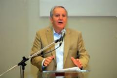 Όλοι οι δήμοι «κινδυνεύουν να υπαχθούν σε καθεστώς επιτροπείας»... !!!