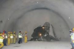 Απίστευτο και όμως Ελληνικό... Αθήνα - Θεσσαλονίκη με το τρένο σε 3.15' !