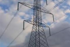 Κατέρρευσαν πύργοι γραμμών μεταφοράς της ΔΕΗ στη Χαλκίδα