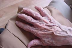 Ακινητοποίησαν και τραυμάτισαν 89χρονη στη Ζάκυνθο