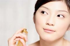 Μυστικά ομορφιάς για να δείχνεις 10 χρόνια νεότερη