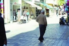 Σοκ: Μαχαίρωσαν 39χρονη στη Λήδρας μέρα-μεσημέρι