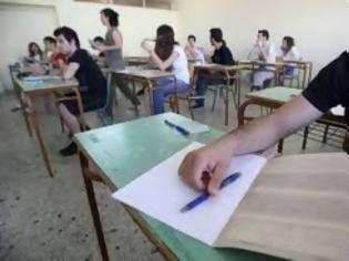 Φωτογραφία για Πανελληνίων συνέχεια σήμερα με 4 μαθήματα