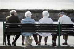 Πόσους νέους χρειάζεται ένας συνταξιούχος σήμερα;