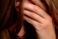 Πάτρα: Tην «επίταξαν» ενώ έκλαιγε τον πατέρα της…