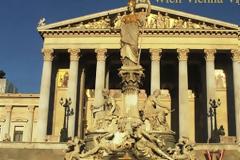 Η Αυστρία επιστρέφει στην Αθήνα τα κέρδη της από τα ελληνικά ομόλογα