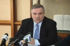 H σκληρή πραγματικότητα παραβλέπεται και γράφεται με το μελάνι των ισχυρών του χρήματος και του ψεύδους...!!!