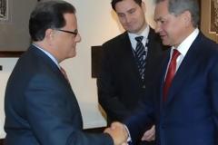 Συνάντηση του Έλληνα με τον Ρώσο υπουργό Άμυνας