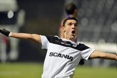 Μία ανάσα από τον Ολυμπιακό βρίσκεται ο Κλαούντιου Κεσερού