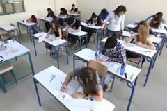 Πανελλήνιες 2013: Δύσκολη η Βιολογία, βατά τα θέματα στα άλλα μαθήματα