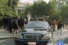 Ποιοι έχουν κρατικά αυτοκίνητα με οδηγό και πόσo κοστίζουν