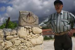 Ο χρόνος... σταμάτησε στο ηλιακό ρολόι των Ενετών