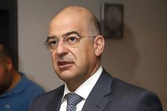 Συγχαρητήρια Ν. Δένδια στους αστυνομικούς που συμμετείχαν στη σύλληψη, στο Παγκράτι, των δύο ληστών με το ταξί