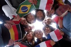 Βρέθηκαν πόροι για τη συνέχιση του προγράμματος Erasmus