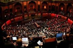 Καταργούν την κρατική χρηματοδότηση των κομμάτων στην Ιταλία