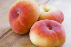 Ροδάκινα σε σχήμα… ντόνατ!