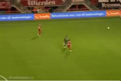 Απίστευτη γκάφα από γκολκίπερ [Video]