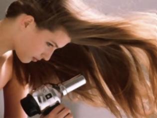 Φωτογραφία για Δώσε εντυπωσιακό όγκο στα μαλλιά σου σε 5’