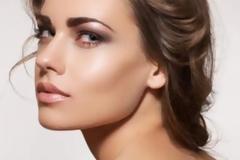 Φυσικό πρωινό μακιγιάζ