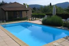 Έκλεβαν νερό από πυροσβεστικό κρουνό, το φόρτωναν σε τρακτέρ και γέμιζαν την πισίνα τους στo Πανόραμα!