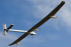 Το αεροσκάφος Solar Impulse κατέκτησε νέο ρεκόρ πτήσης