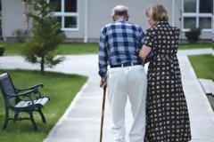 Πάτρα: Το πρωί οδηγός, το βράδυ προστάτης σε Βουλγάρες και αλλοδαπές