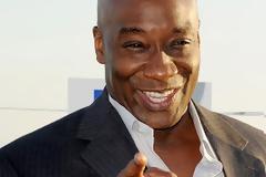 Βεβήλωσαν τον τάφο του «γίγαντα» από το «Πράσινο Μίλι»!