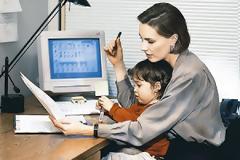 Ποιες μητέρες δημόσιοι υπάλληλοι βγαίνουν στη σύνταξη στα 55 τους χρόνια