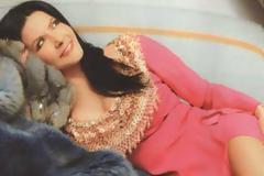 Ζωζώ Σαπουντζάκη: Oι έρωτες και το σκάνδαλο που τη σημάδεψε