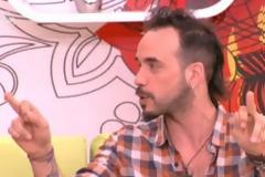 Oι χειρονομίες του Μουζουράκη που έκαναν τη Γερμανού να παγώσει!