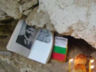 Φωτογραφία για Ψάχνουν οστά του Ντέλτσεφ στις Σέρρες οι Σκοπιανοί